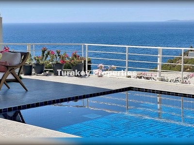 Yalıkavak Satılık Lüks Villa,  Deniz Manzaralı 4+1 Özel Havuzlu Konut