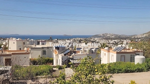 Independent 3+1 House for Sale in Turgutreis Karabag, Within a Boutique Complex and with a Large Garden