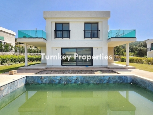 Gundogan Kucukbuk Villa for Sale | Modern Design with Private Pool and Garden