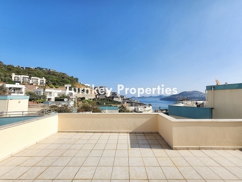 3-1-duplex-for-sale-in-koyunbaba-bodrum-close-to-the-sea-modern-and-spacious-living-area