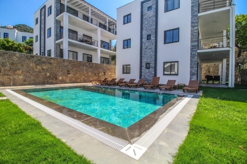 Garden Floor Apartment For Sale in Bodrum, Yalikavak Centre | 900 Meters from Yalikavak Marina, 200 Meters from the Sea