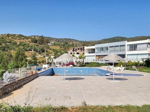 Vela Terrace Bodrum, Furnished 1+1 Apartment for Sale in Dorttepe