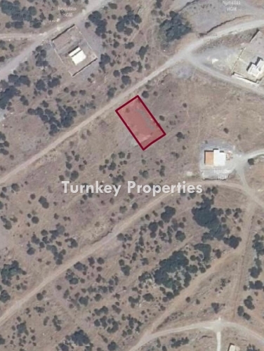 Meşelik'te Göl ve Vadi Manzaralı, Konut İmarlı Satılık Arsa