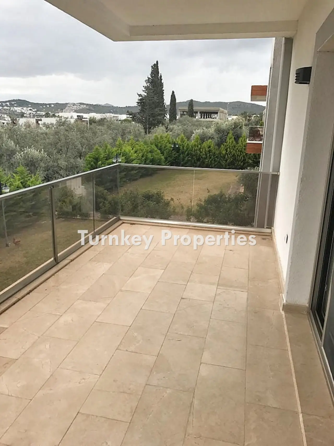 Three-Bedroom Flat for Sale near Marmara College, Konacik, Bodrum — 4