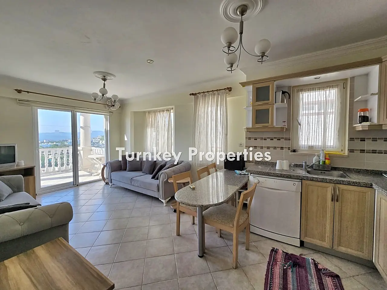 Top-Floor Lake-View Apartment for Sale in Tuzla, Bogazici, Turkey — 4