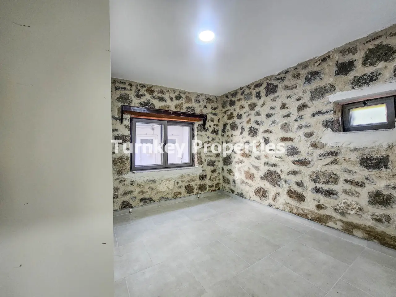 Bodrum Gündoğan Mekezde Kiralık Personel Lojmanı 2 Daire — 5