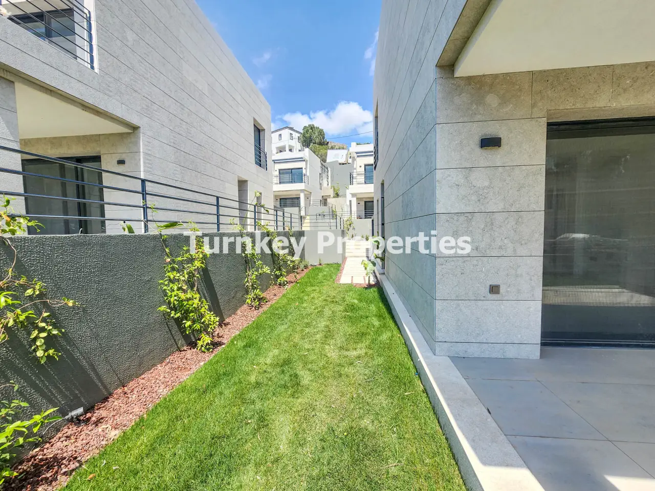 Two-Bedroom Top-Floor Flat for Sale in Derekoy with Floor Heating — 5