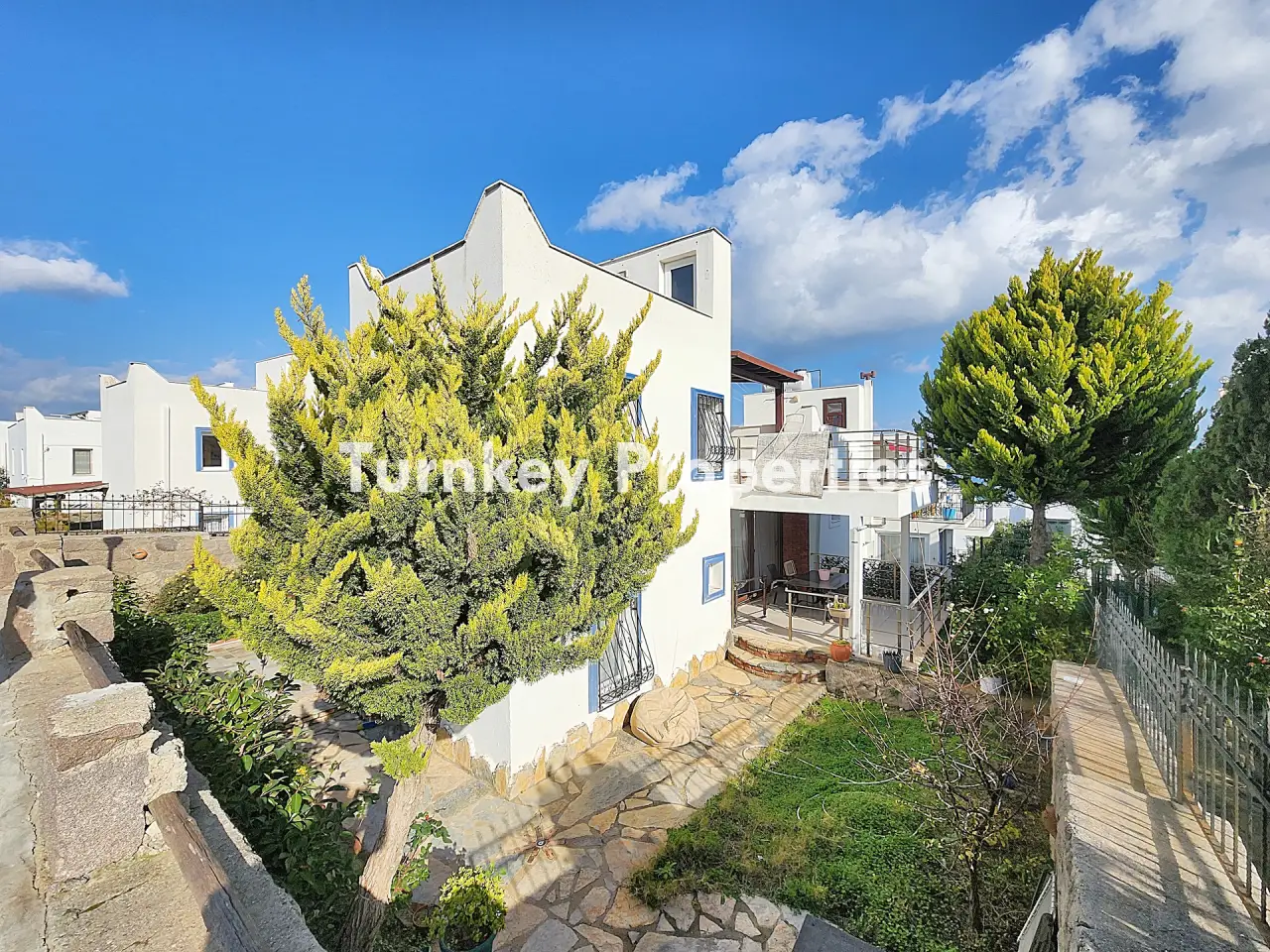 Bodrum Gündoğan Tankay Sitesi Sezonluk Kiralık İkiz Villa Bahçeli — 2