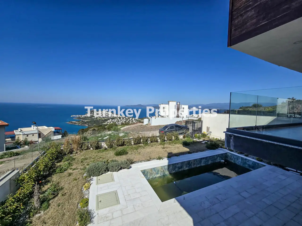Villa à vendre à Bogazici sur 502 m² avec piscine privée, vue mer — 4