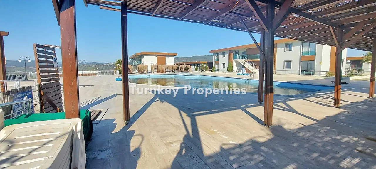 A Furnished One-Bedroom Lake-View Flat to Rent in Dorttepe, Milas — 4