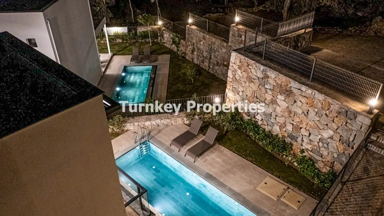 Gümüşlük Satılık Villa Deniz Manzaralı Özel Havuzlu Sahile Yakın — 3